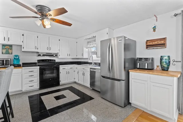 $464,000 | 135 Highland Avenue, Holden, MA 01520