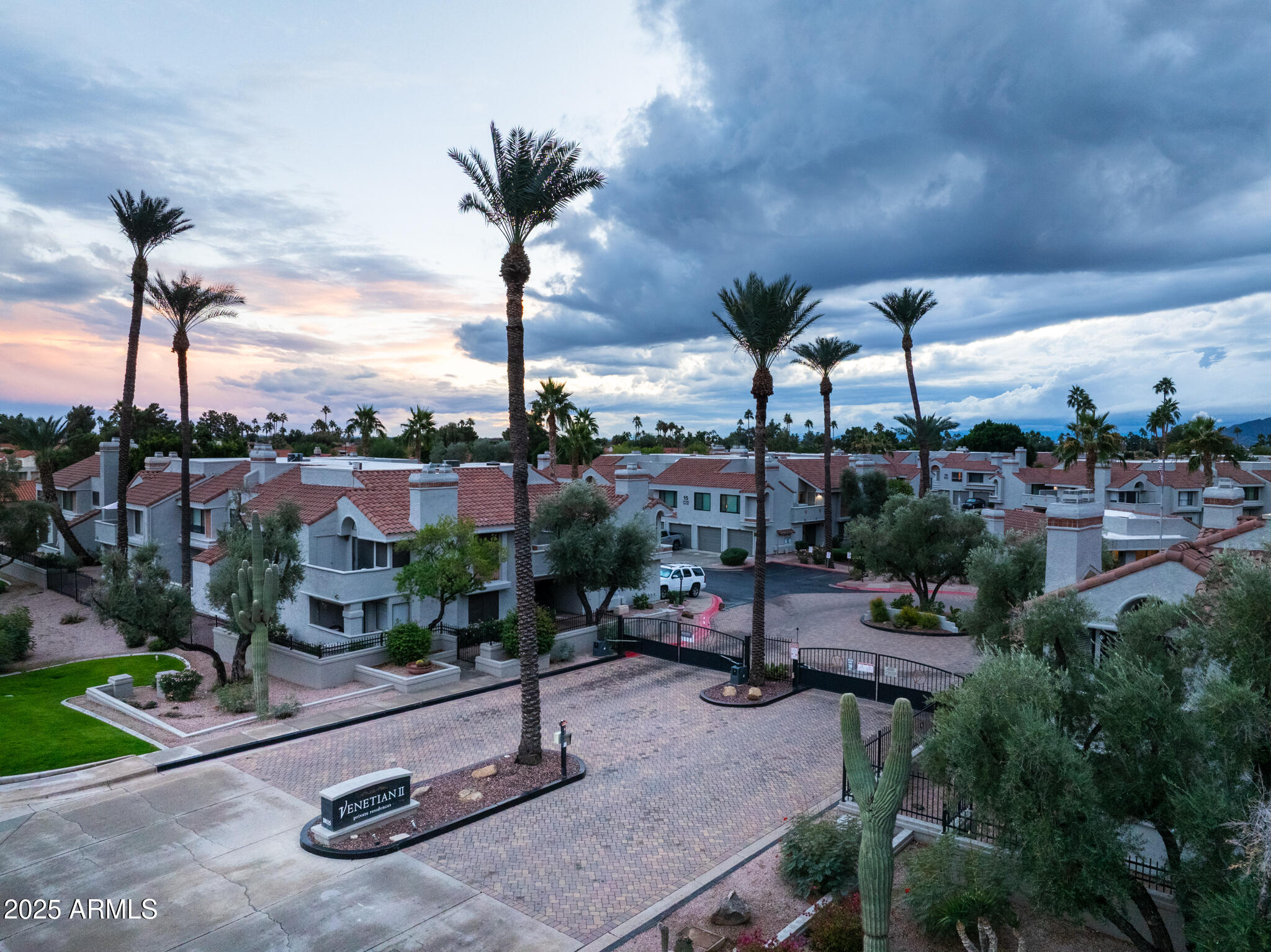 10115 East Mountain View Road, Unit 1089 Scottsdale, AZ 85258 - Photo 1 of 28