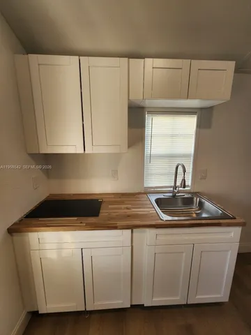 $1,200 | 4222 Hibiscus Circle, Unit S, West Palm Beach, FL 33409