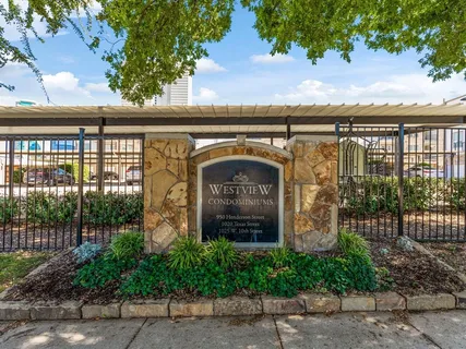 $269,950 | 950 Henderson Street, Unit 1214, Fort Worth, TX 76102