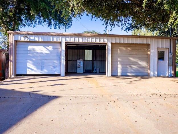 4713 Fox Hollow Road Graham, TX 76450 - Photo 24 of 39 3 Garage Bays and Great Storage.