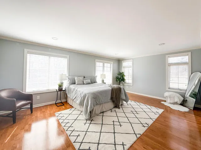 $750,000 | 2211 Lenwood Drive Southwest, Rochester, MN 55902