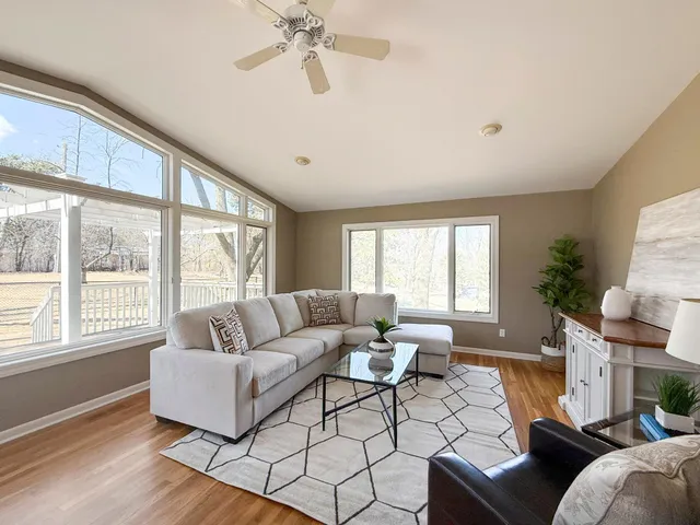 $750,000 | 2211 Lenwood Drive Southwest, Rochester, MN 55902