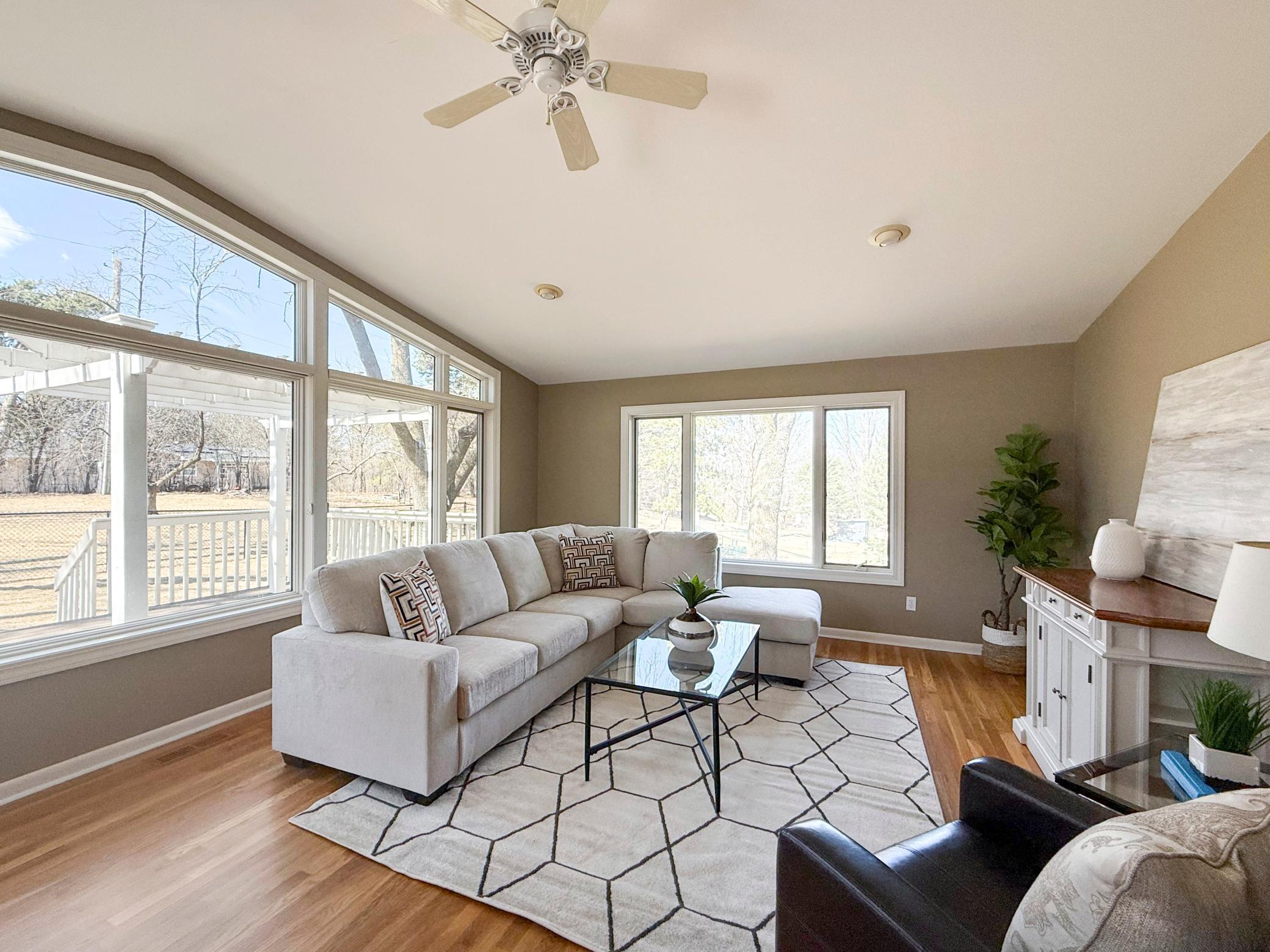 2211 Lenwood Drive Southwest Rochester, MN 55902 - Photo 8 of 36