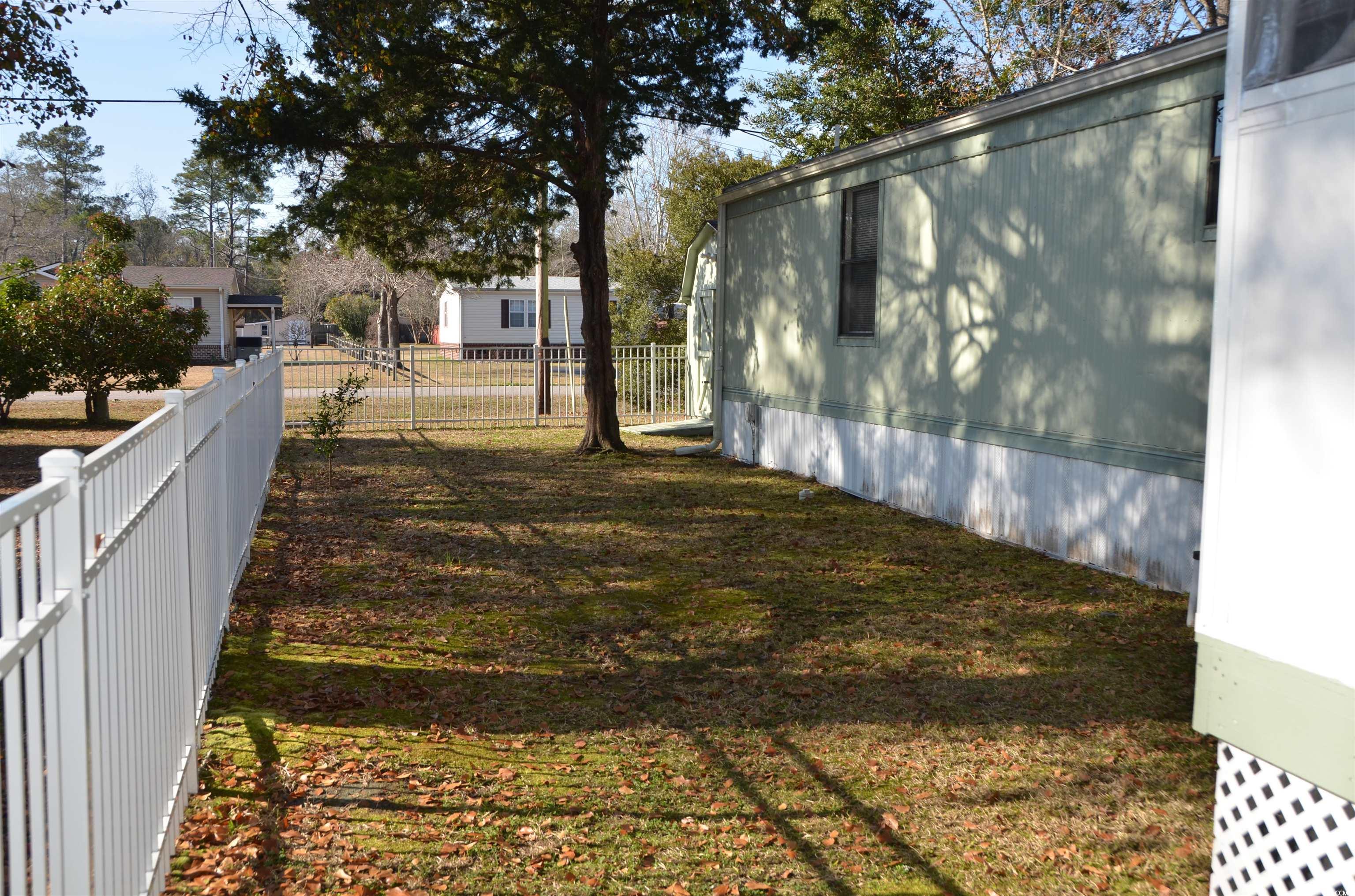 29 Crooked Island Circle Murrells Inlet, SC 29576 - Photo 7 of 36
