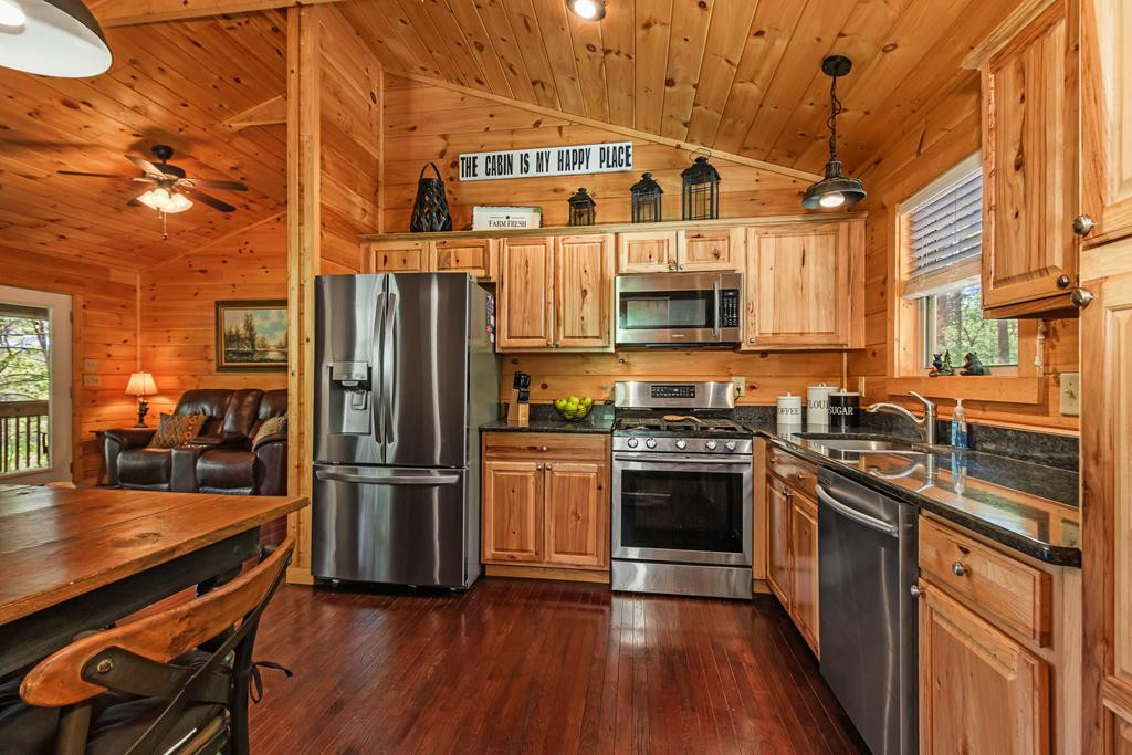 245 Fern Way Murphy, NC 28906 - Photo 13 of 59