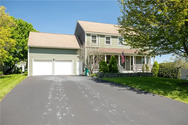 $3,800 | 66 McCorrie Lane, Portsmouth, RI 02871