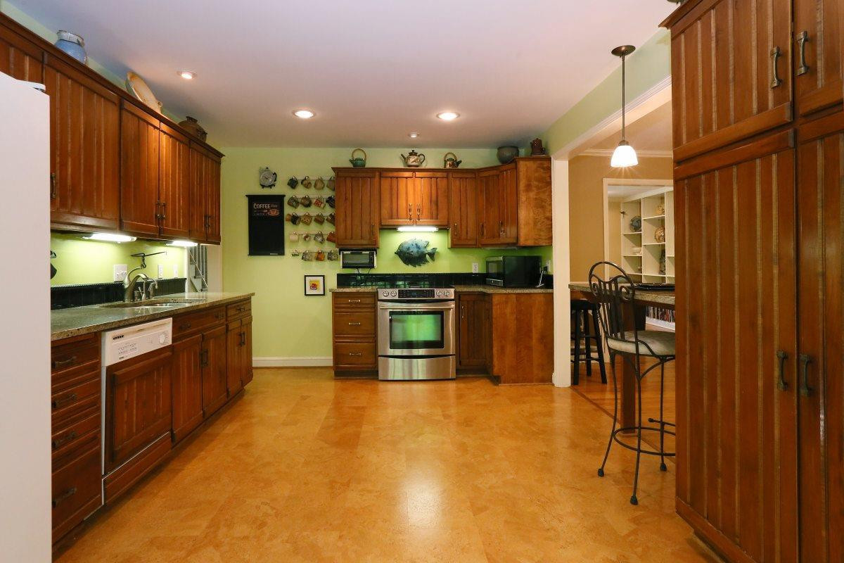3442 Rugby Road Durham, NC 27707 - Photo 6 of 25 Photo 6