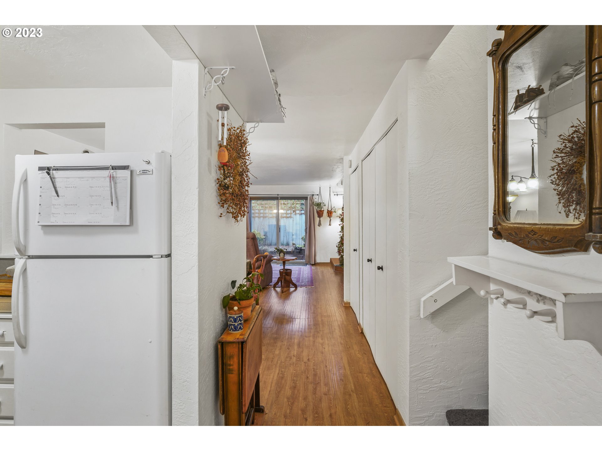 4437 Fox Hollow Road, Unit 2 Eugene, OR 97405 - Photo 2 of 25 Gallery Image 2