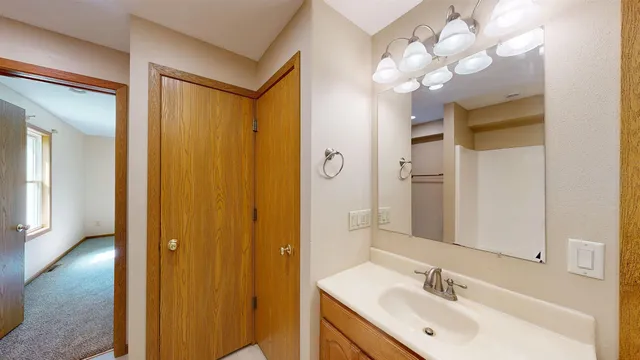 $119,999 | 620 Lake Street, Hillsboro, WI 54634