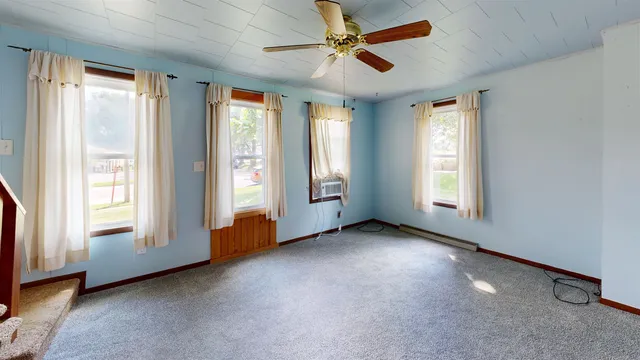 $119,999 | 620 Lake Street, Hillsboro, WI 54634