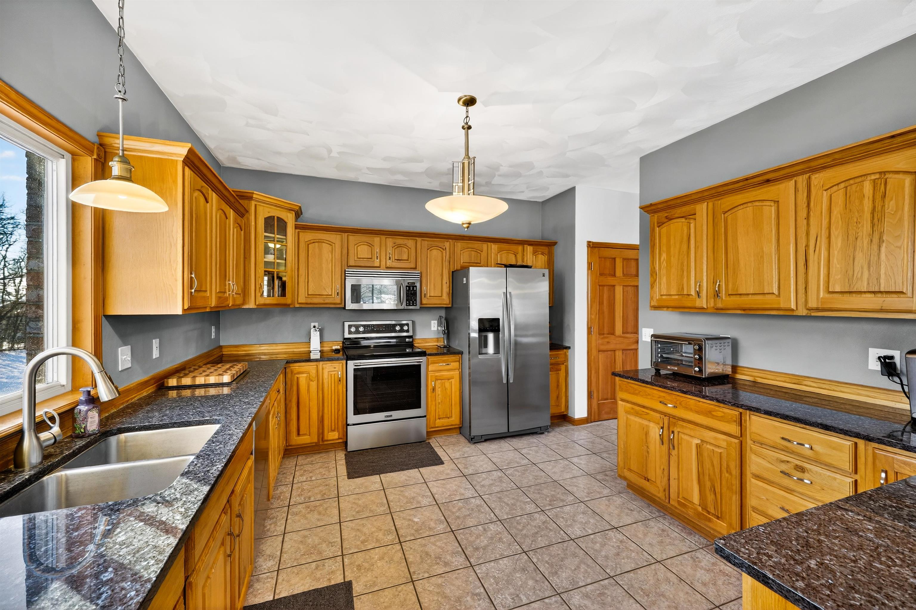 2150 Sunset Drive Reedsburg, WI 53959 - Photo 24 of 56