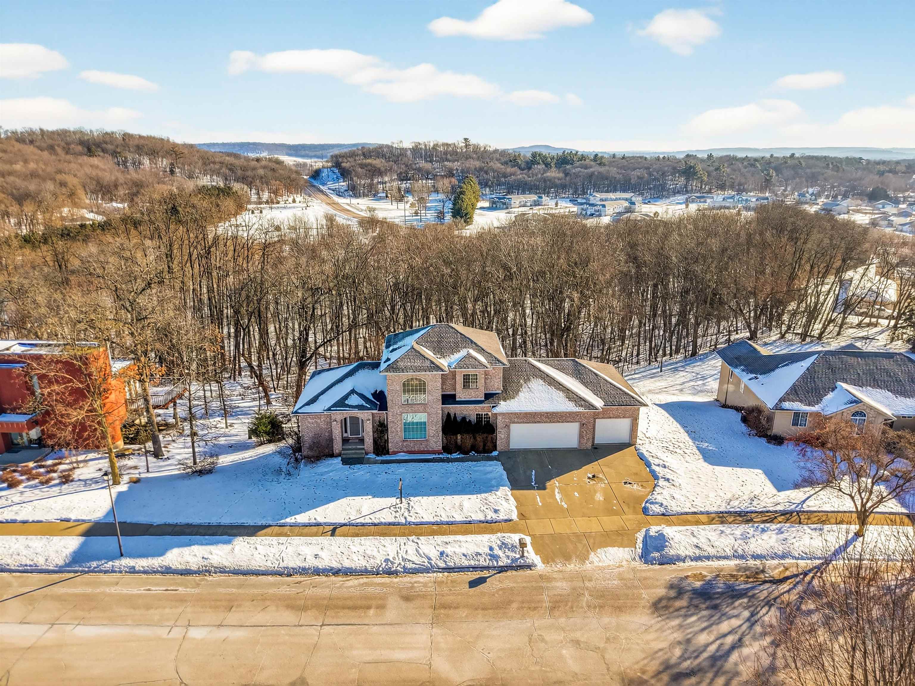 2150 Sunset Drive Reedsburg, WI 53959 - Photo 9 of 56