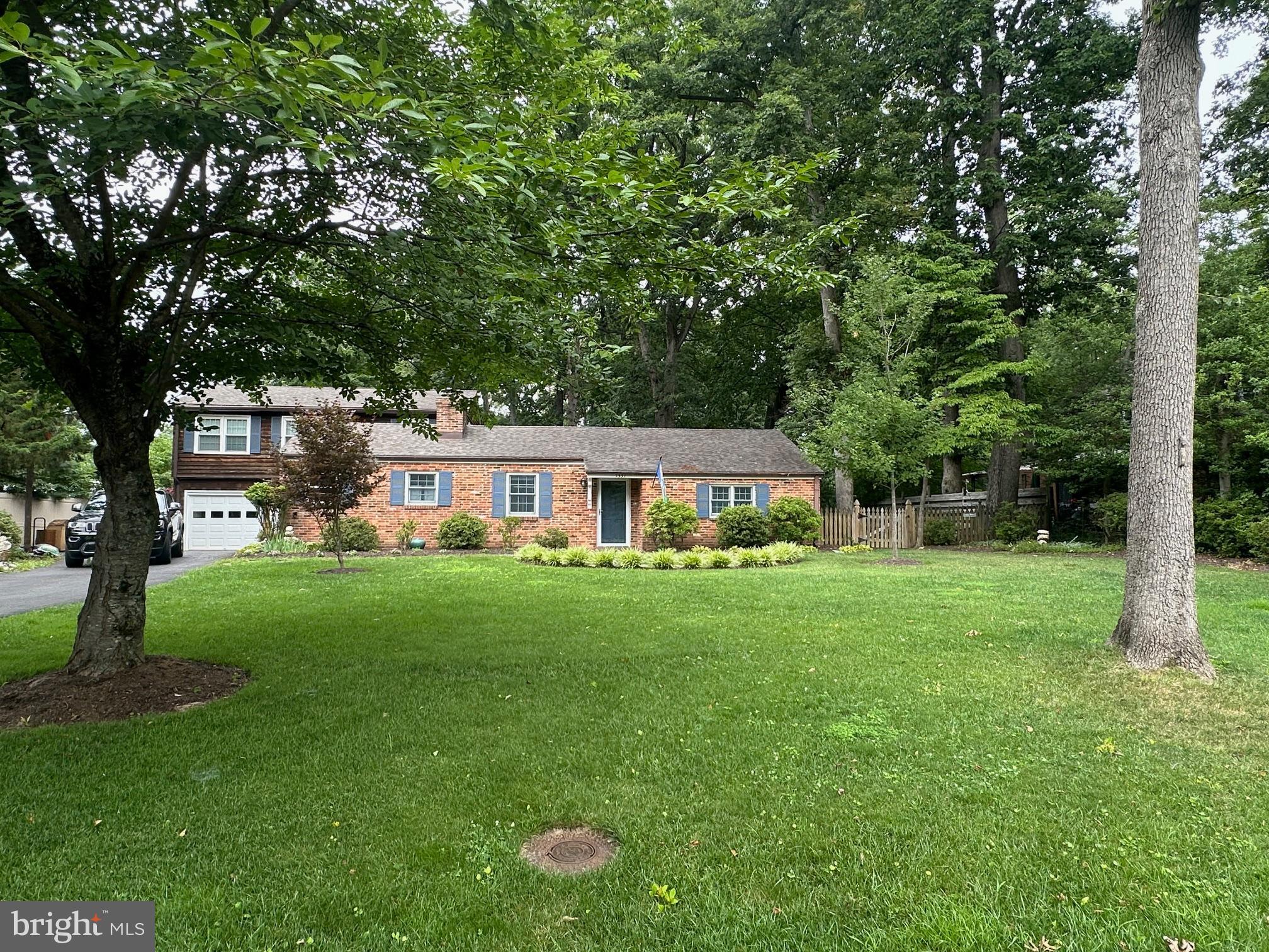 2332 Addison Street Vienna, VA 22180 - Photo 1 of 7 Half acre flat lot in Vienna!