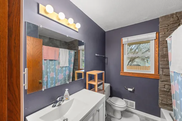 $499,900 | 1967 County Rd D West, Arden Hills, MN 55112