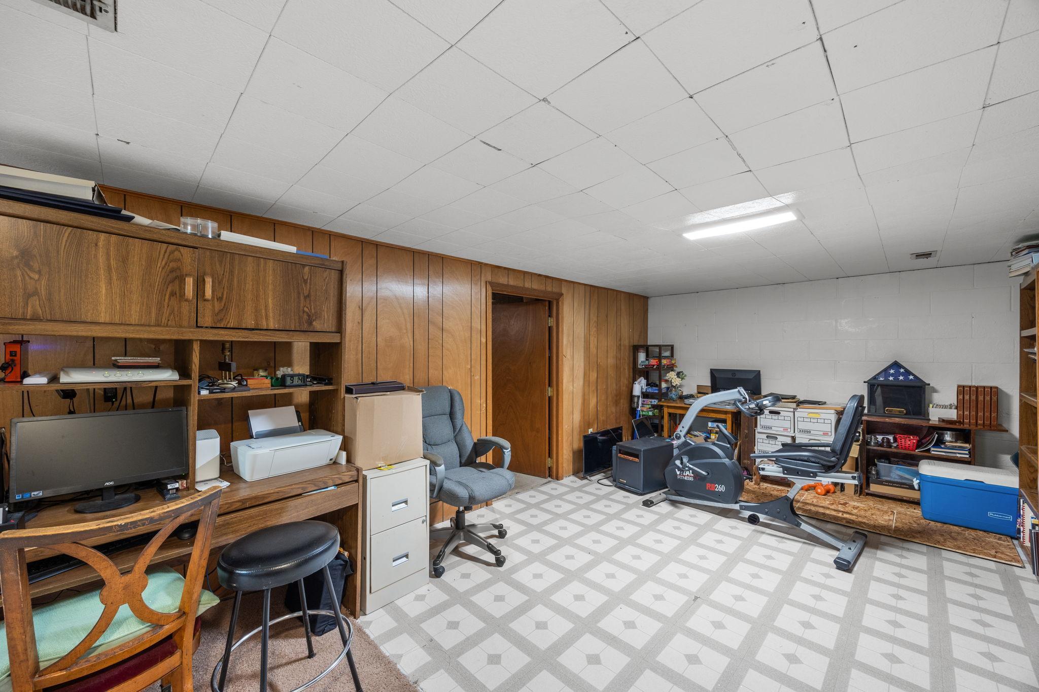 1967 County Rd D West Arden Hills, MN 55112 - Photo 17 of 53