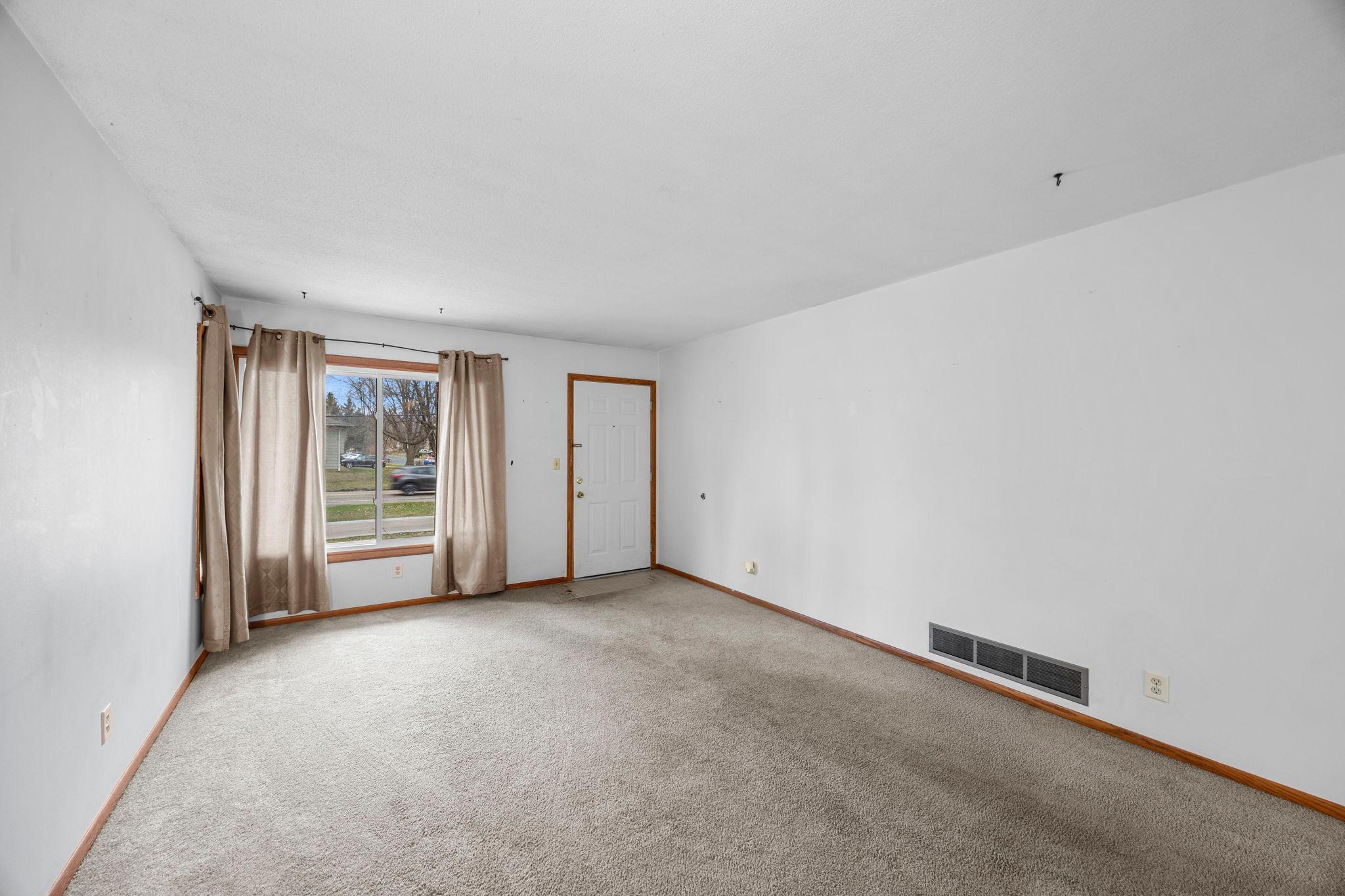 1967 County Rd D West Arden Hills, MN 55112 - Photo 24 of 53