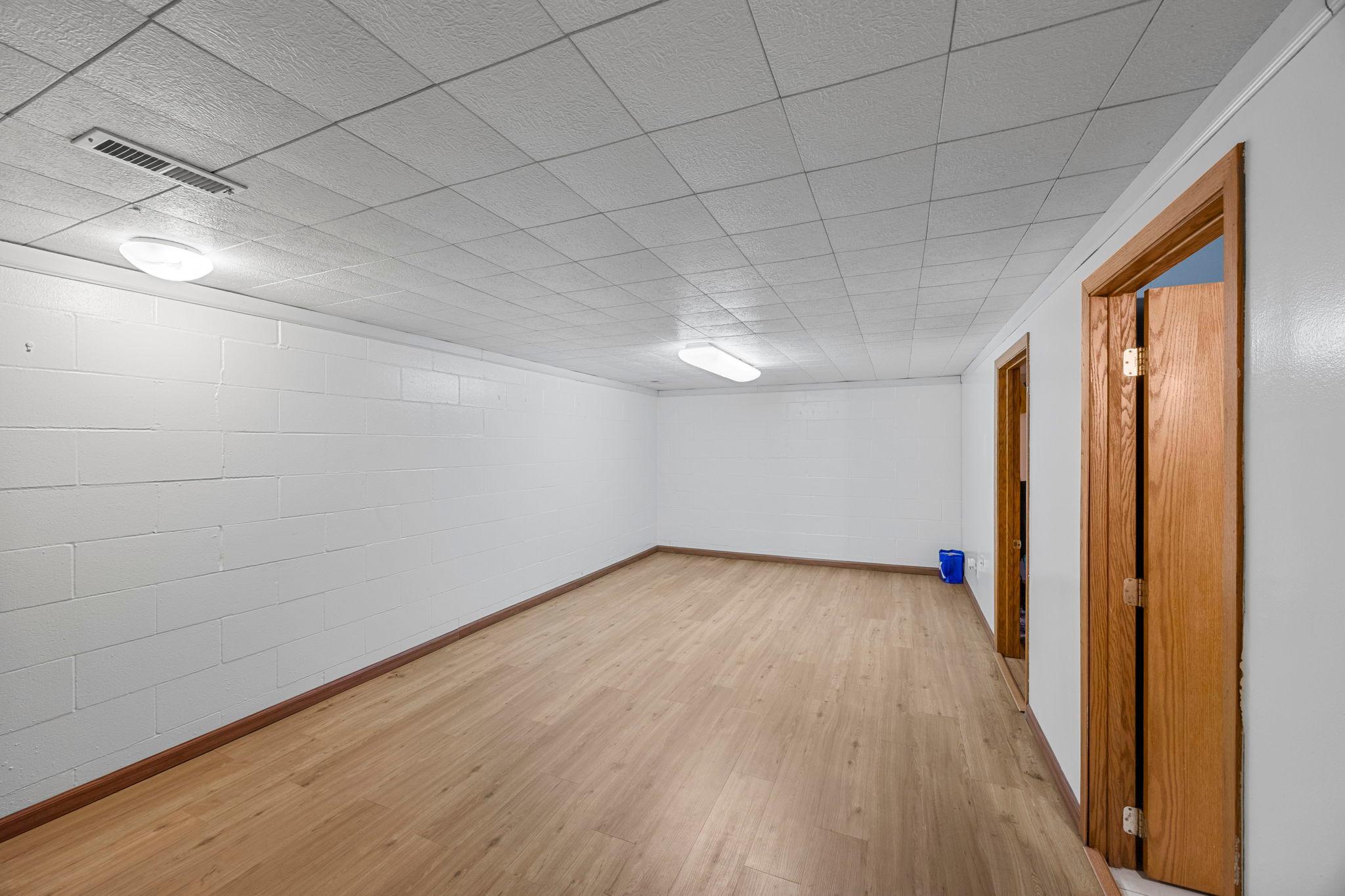 1967 County Rd D West Arden Hills, MN 55112 - Photo 35 of 53