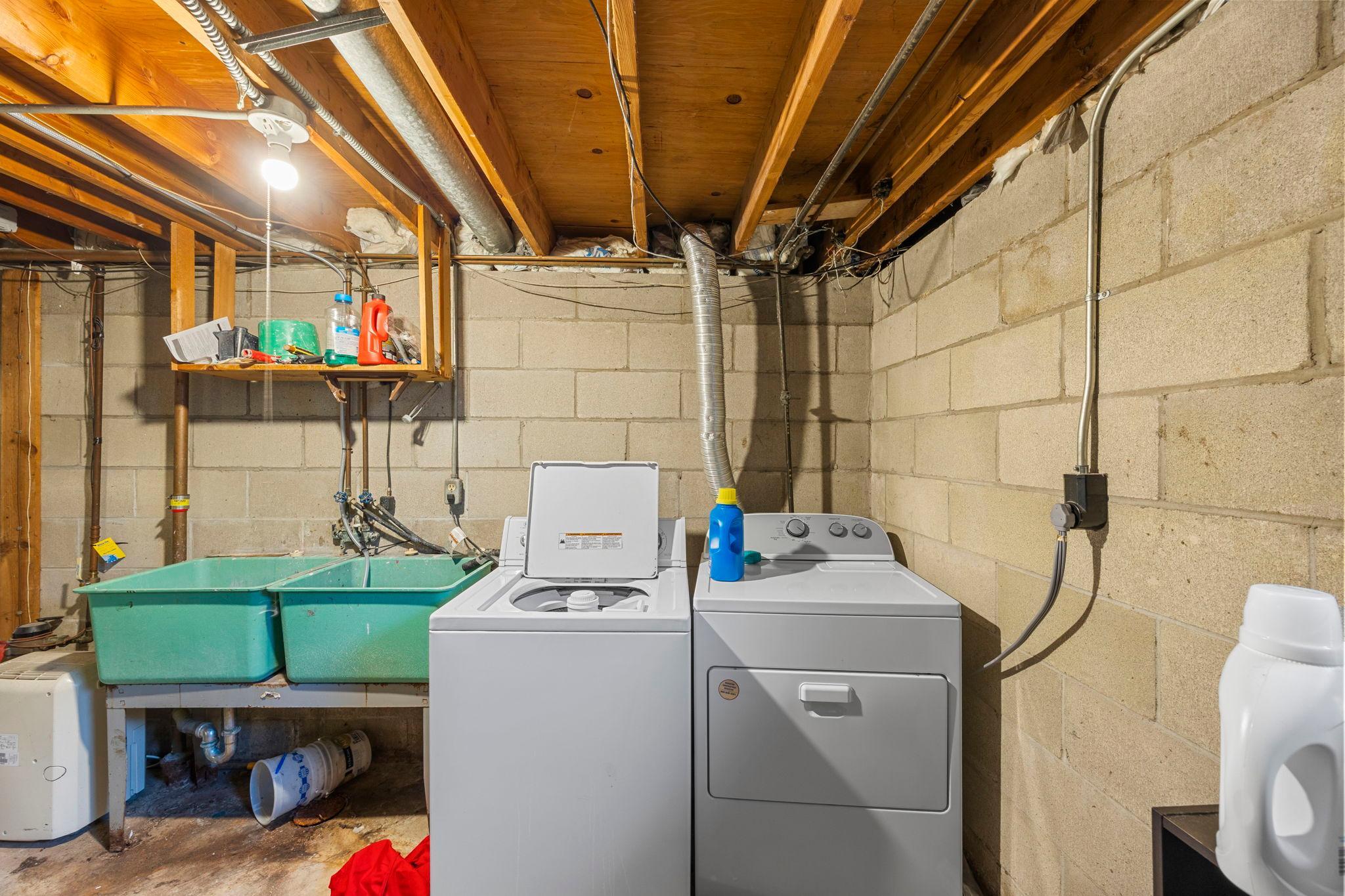 1967 County Rd D West Arden Hills, MN 55112 - Photo 40 of 53