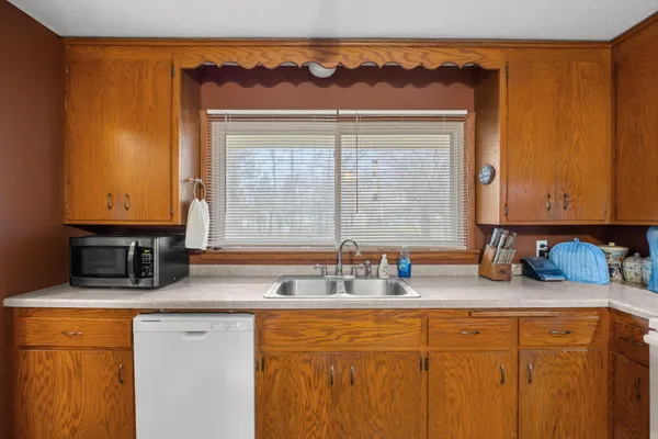 $499,900 | 1967 County Rd D West, Arden Hills, MN 55112