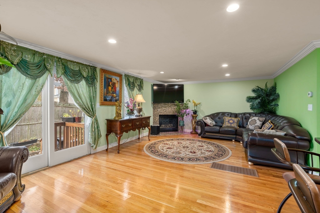 215 St Mary Street, Unit 3 Needham, MA 02494 - Photo 3 of 22