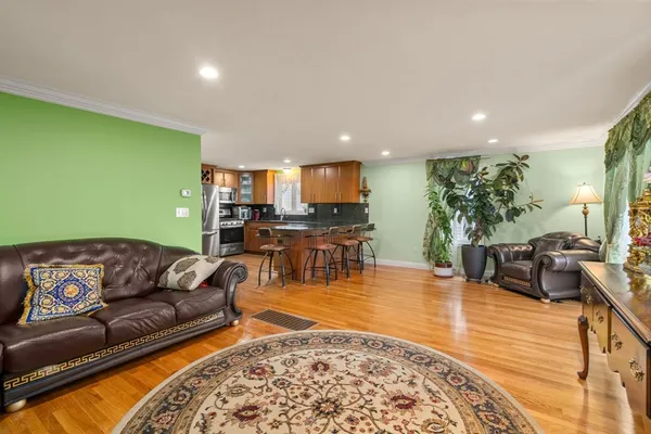 $5,550 | 215 St Mary Street, Unit 3, Needham, MA 02494
