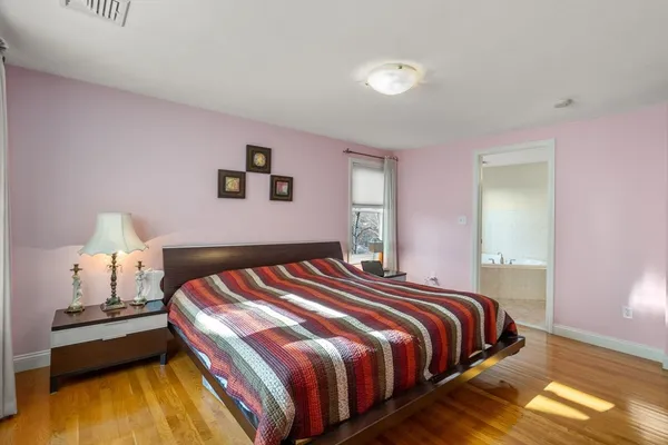 $5,550 | 215 St Mary Street, Unit 3, Needham, MA 02494