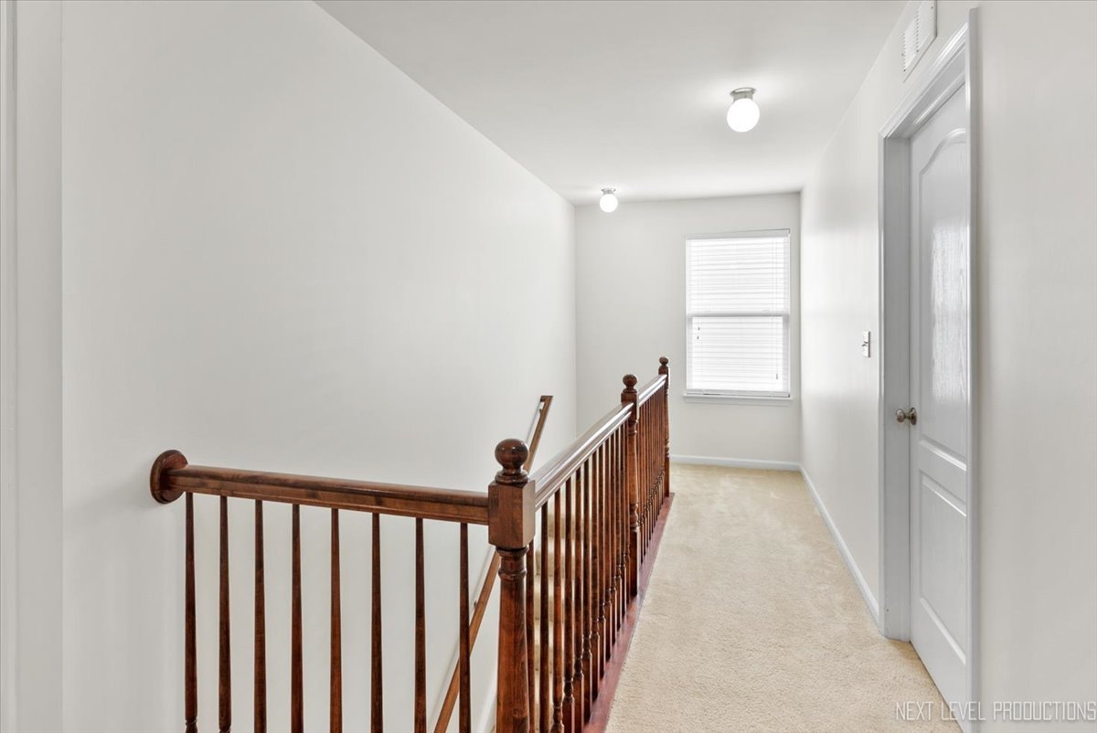 5734 Oak Ridge Way Lisle, IL 60532 - Photo 14 of 34