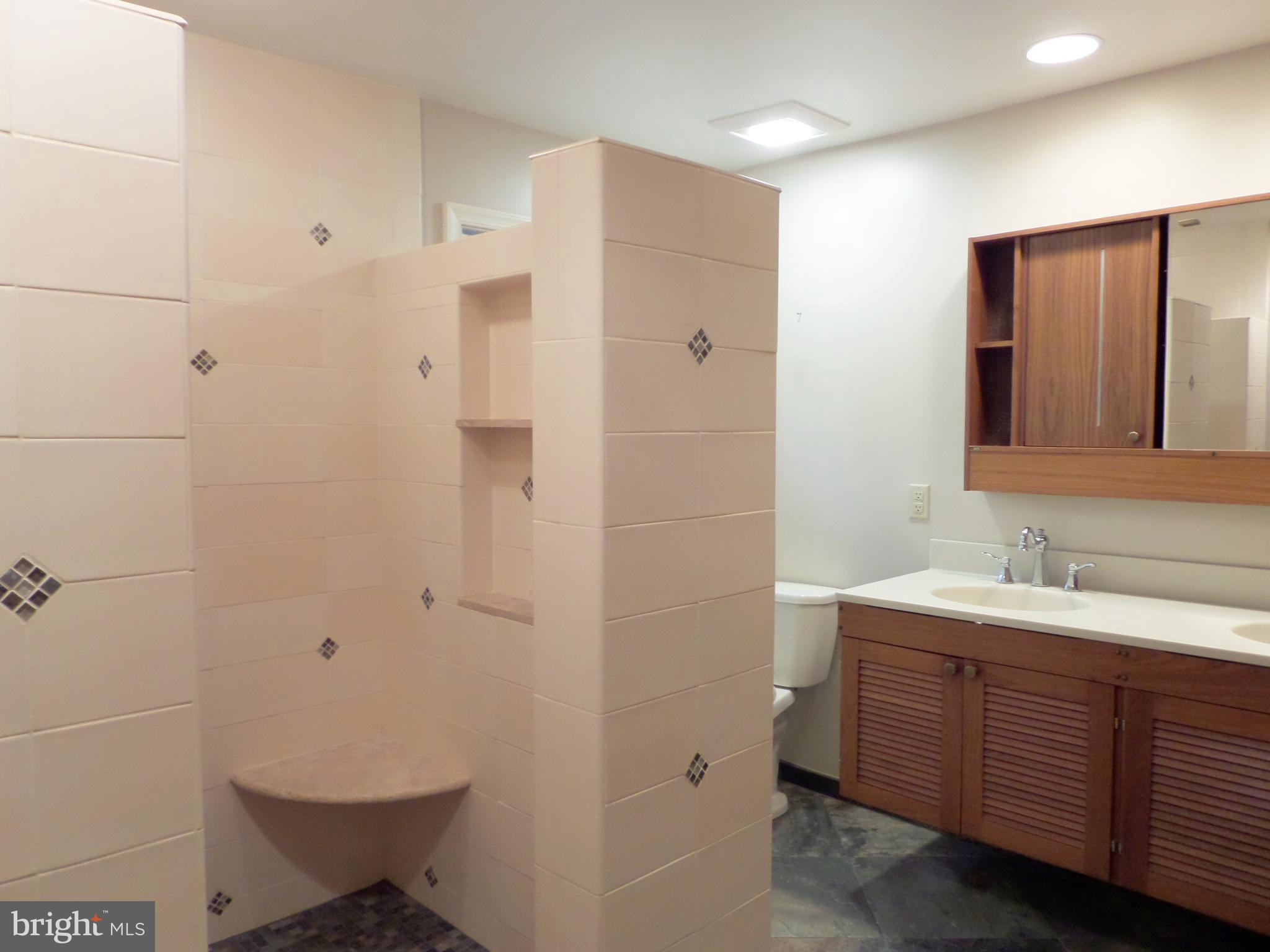 411 Custis Road Glenside, PA 19038 - Photo 29 of 52 Gallery Image 29