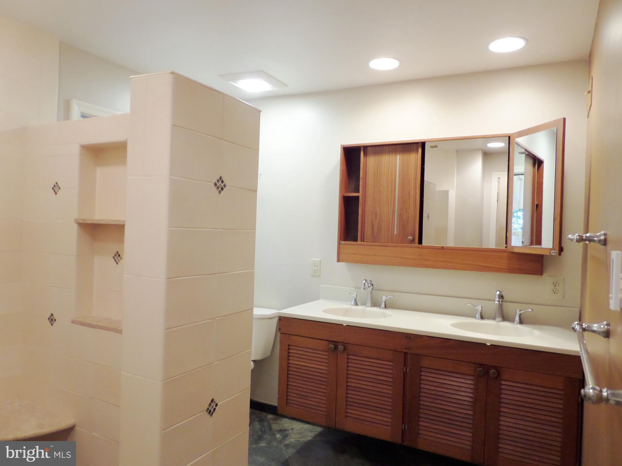 411 Custis Road Glenside, PA 19038 - Photo 30 of 52 Gallery Image 30