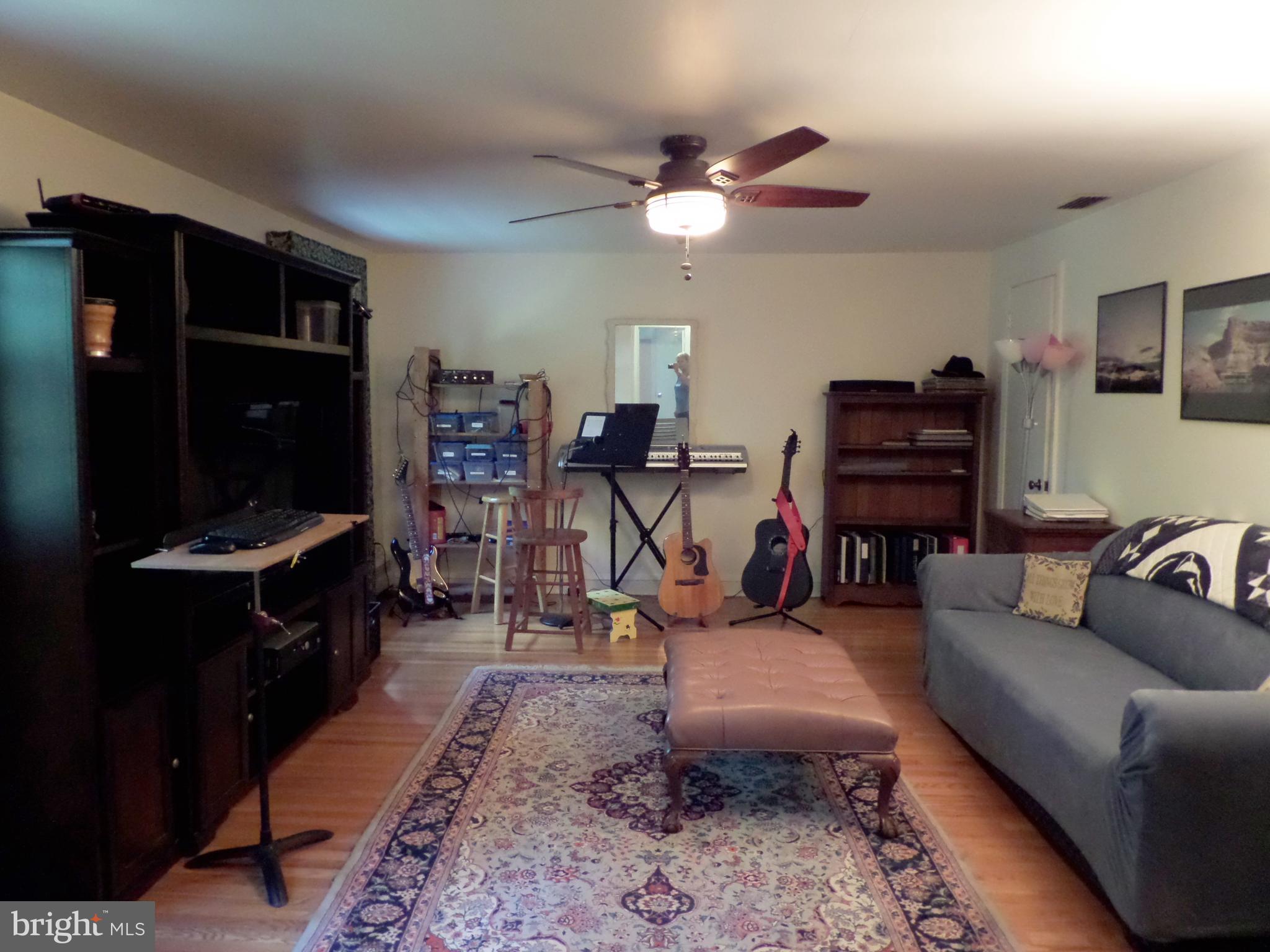 411 Custis Road Glenside, PA 19038 - Photo 48 of 52 Gallery Image 48