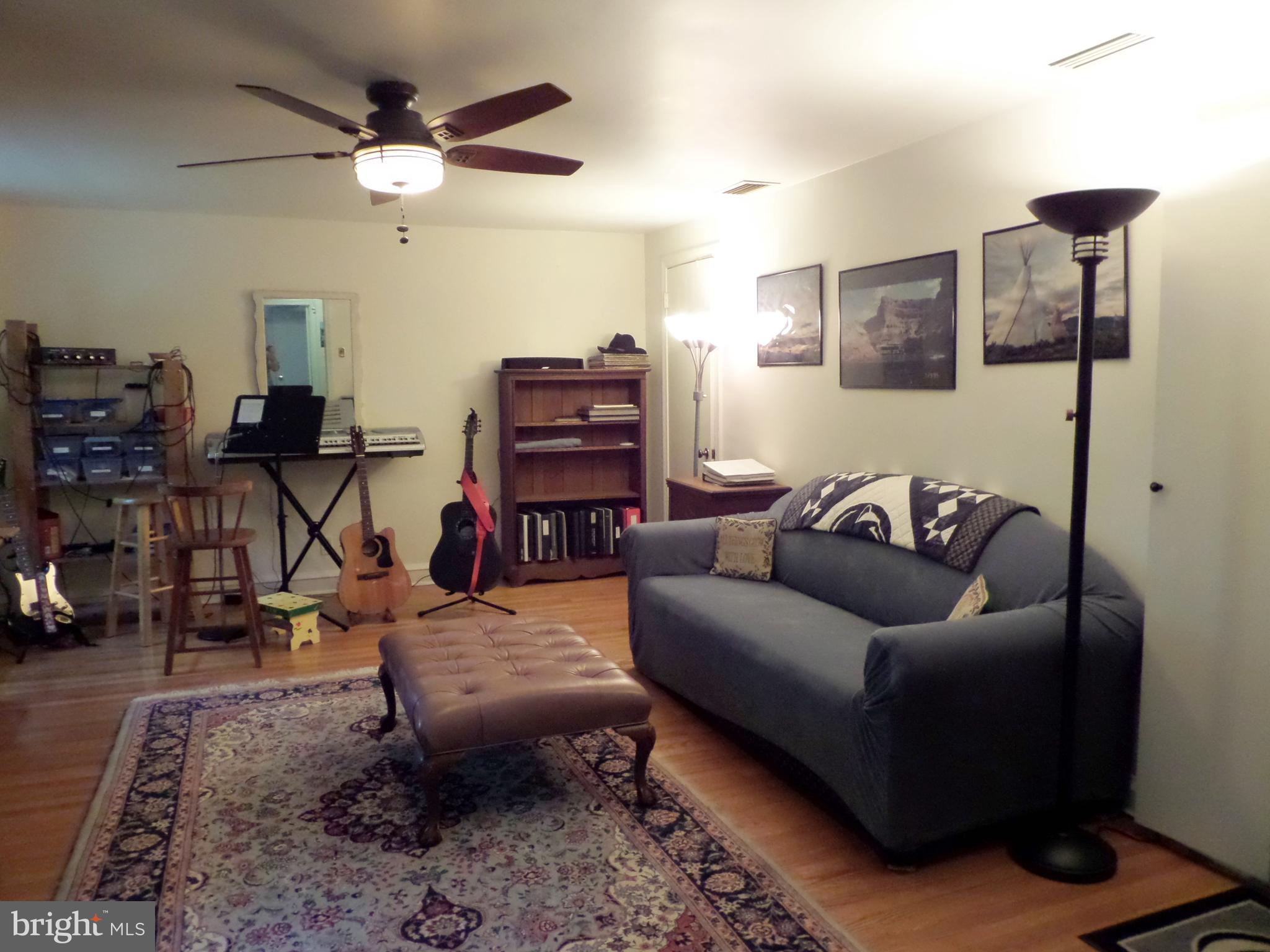411 Custis Road Glenside, PA 19038 - Photo 49 of 52 Gallery Image 49