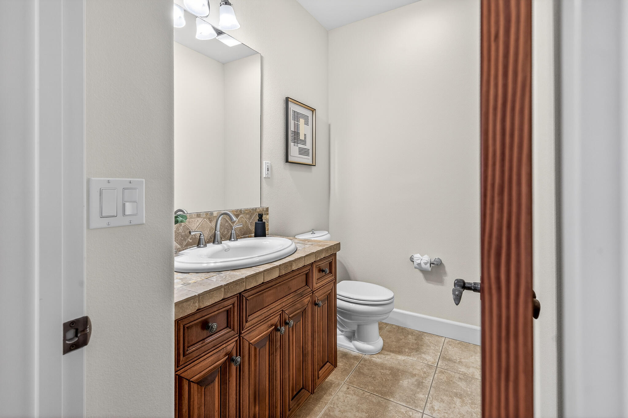 19305 Brookside Way Bend, OR 97702 - Photo 43 of 47 Downstairs bath