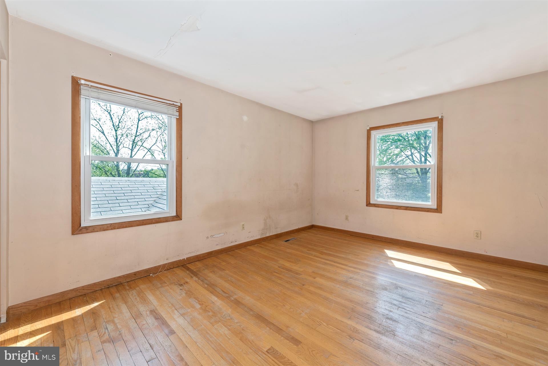 1611 Shookstown Road Frederick, MD 21702 - Photo 20 of 30 4th Bedroom