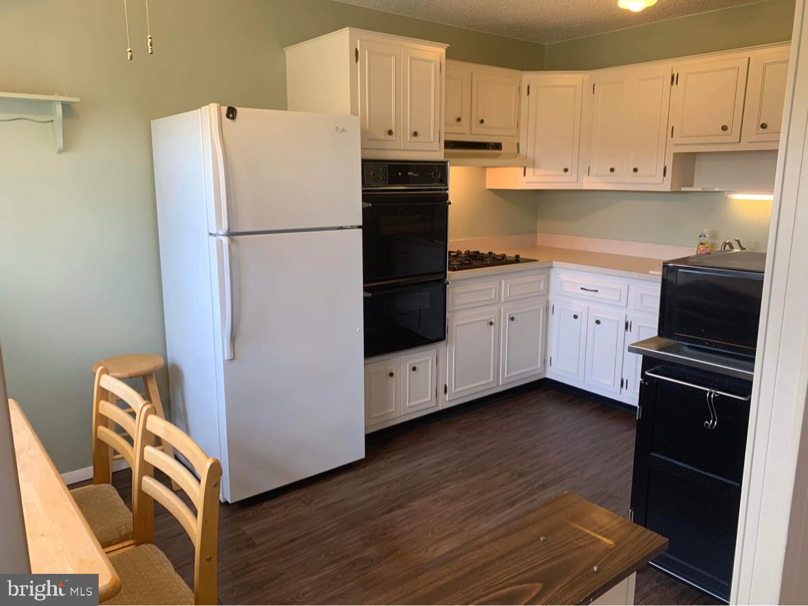 12552 Fedor Road Philadelphia, PA 19154 - Photo 5 of 20