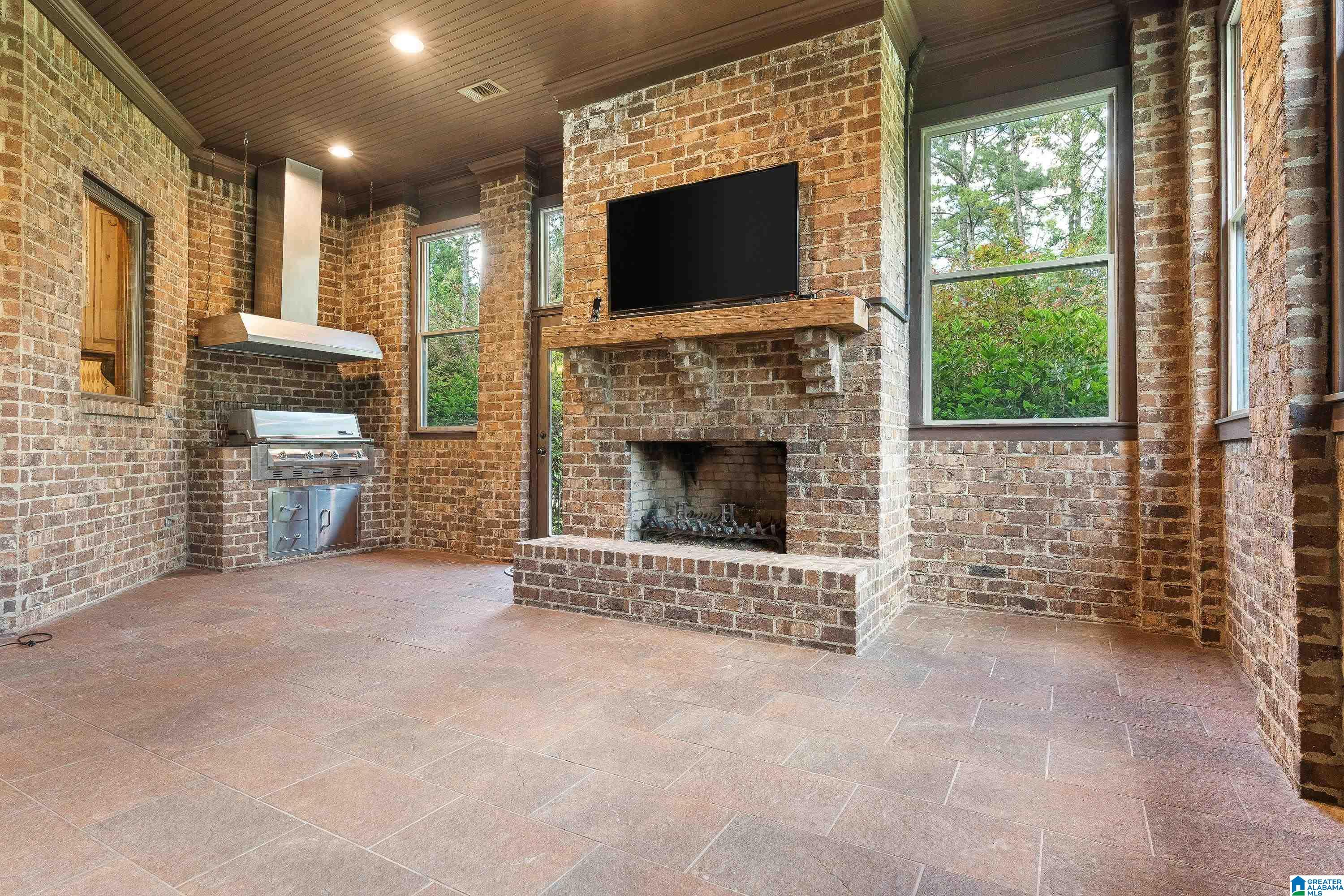 9314 Bear Creek Road Sterrett, AL 35147 - Photo 21 of 100