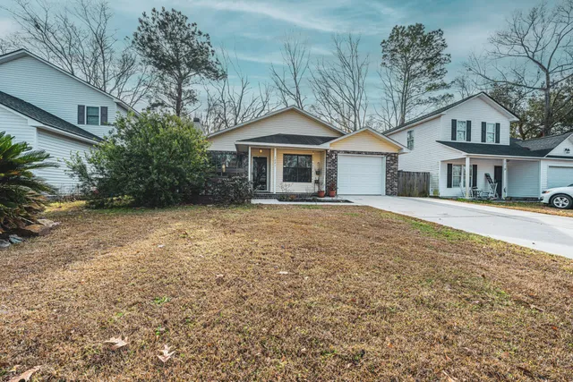 $275,000 | 1221 Jeanna Street, Summerville, SC 29486