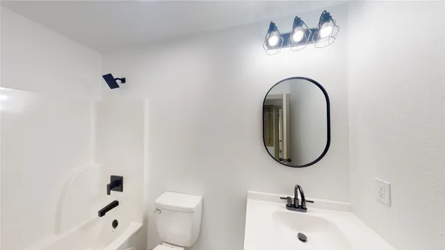 $2,300,000 | 306-308 Old Timers Road, Orange, TX 77630