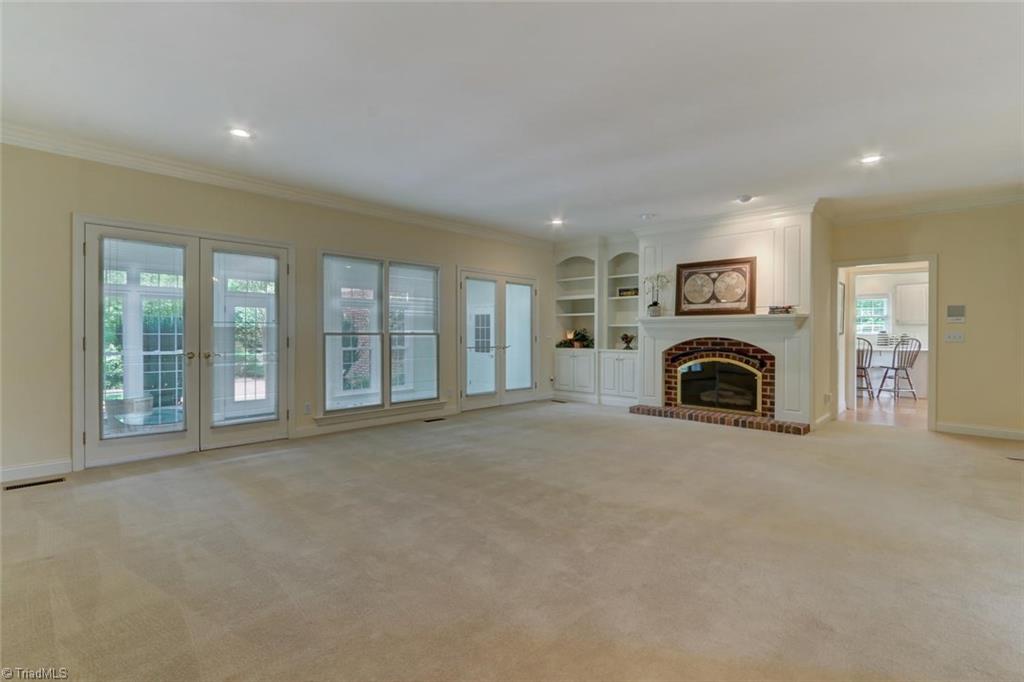 8015 Sapp Acres Lane Oak Ridge, NC 27310 - Photo 13 of 30