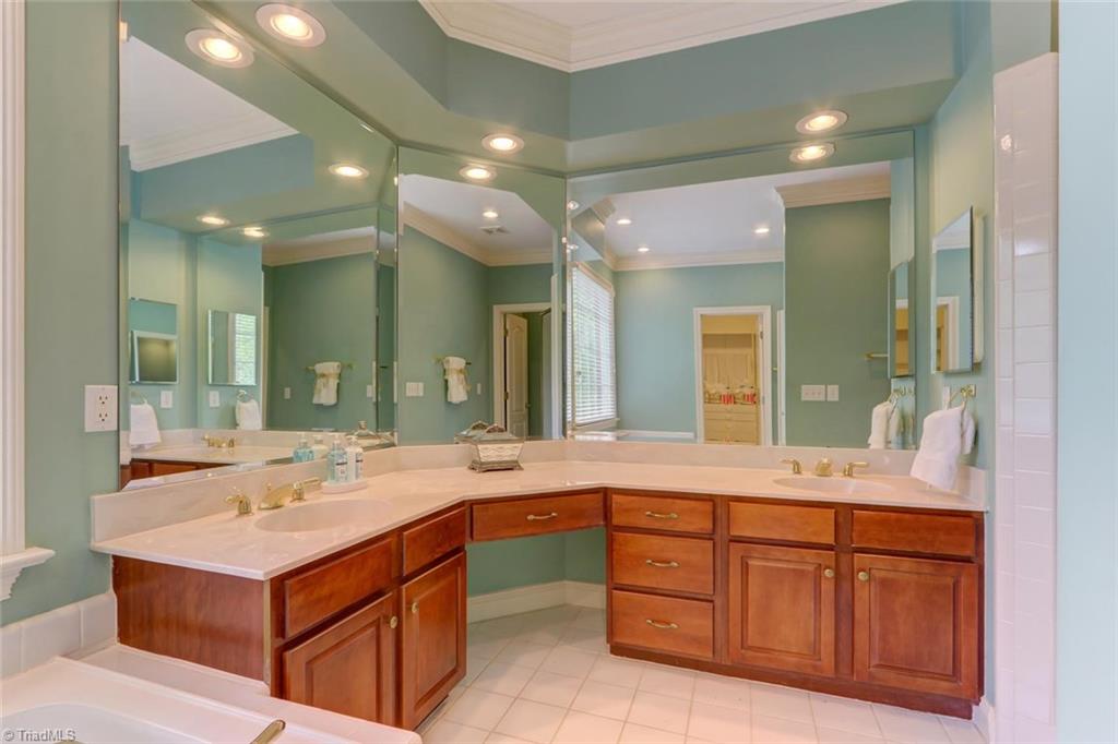 8015 Sapp Acres Lane Oak Ridge, NC 27310 - Photo 18 of 30