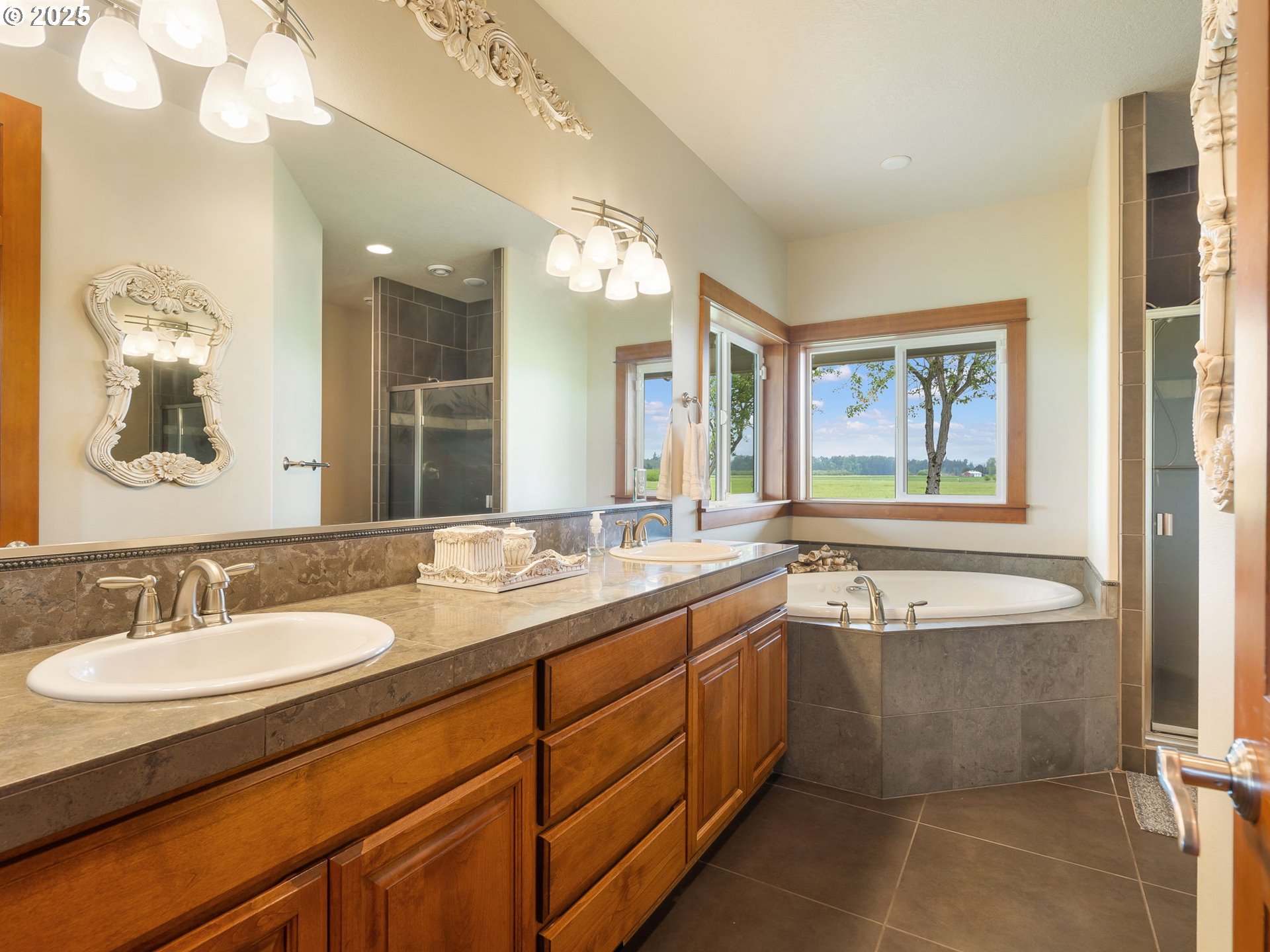 19601 Boones Ferry Road Northeast Hubbard, OR 97032 - Photo 23 of 48