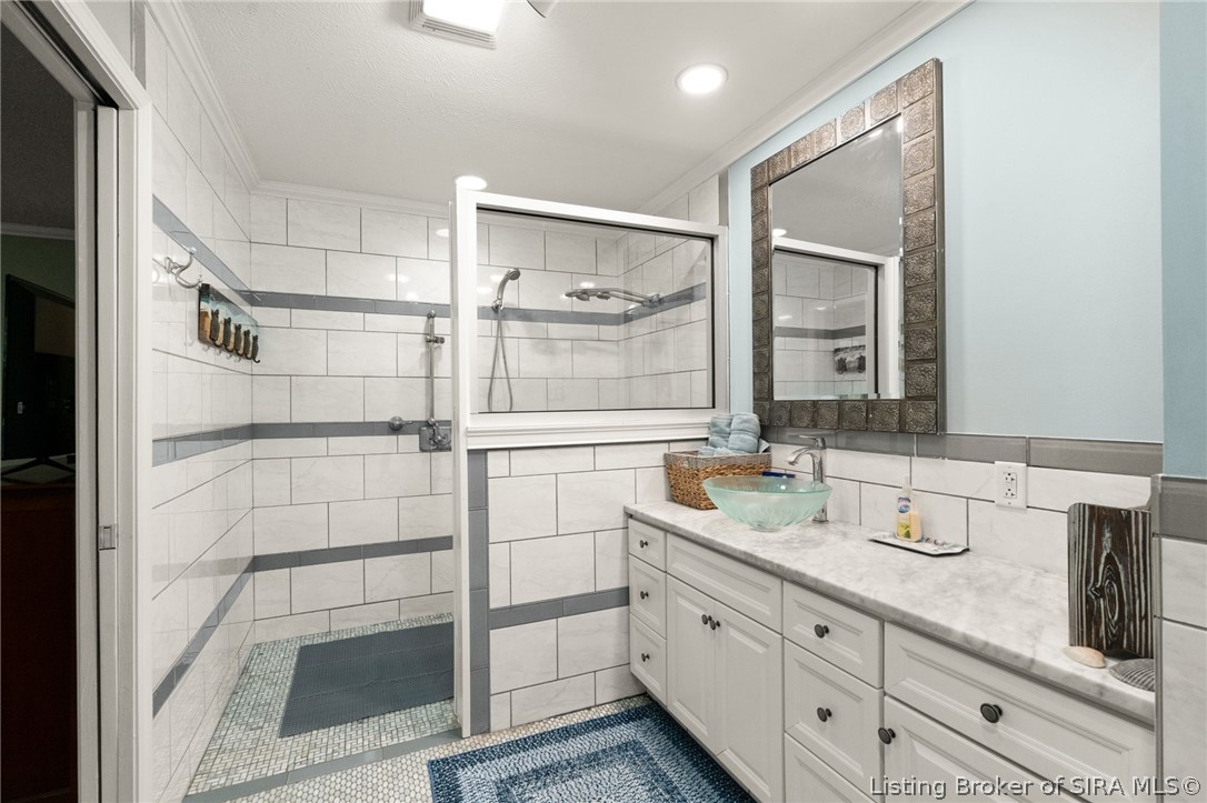 2488 West County 575 Road South Vallonia, IN 47281 - Photo 53 of 85