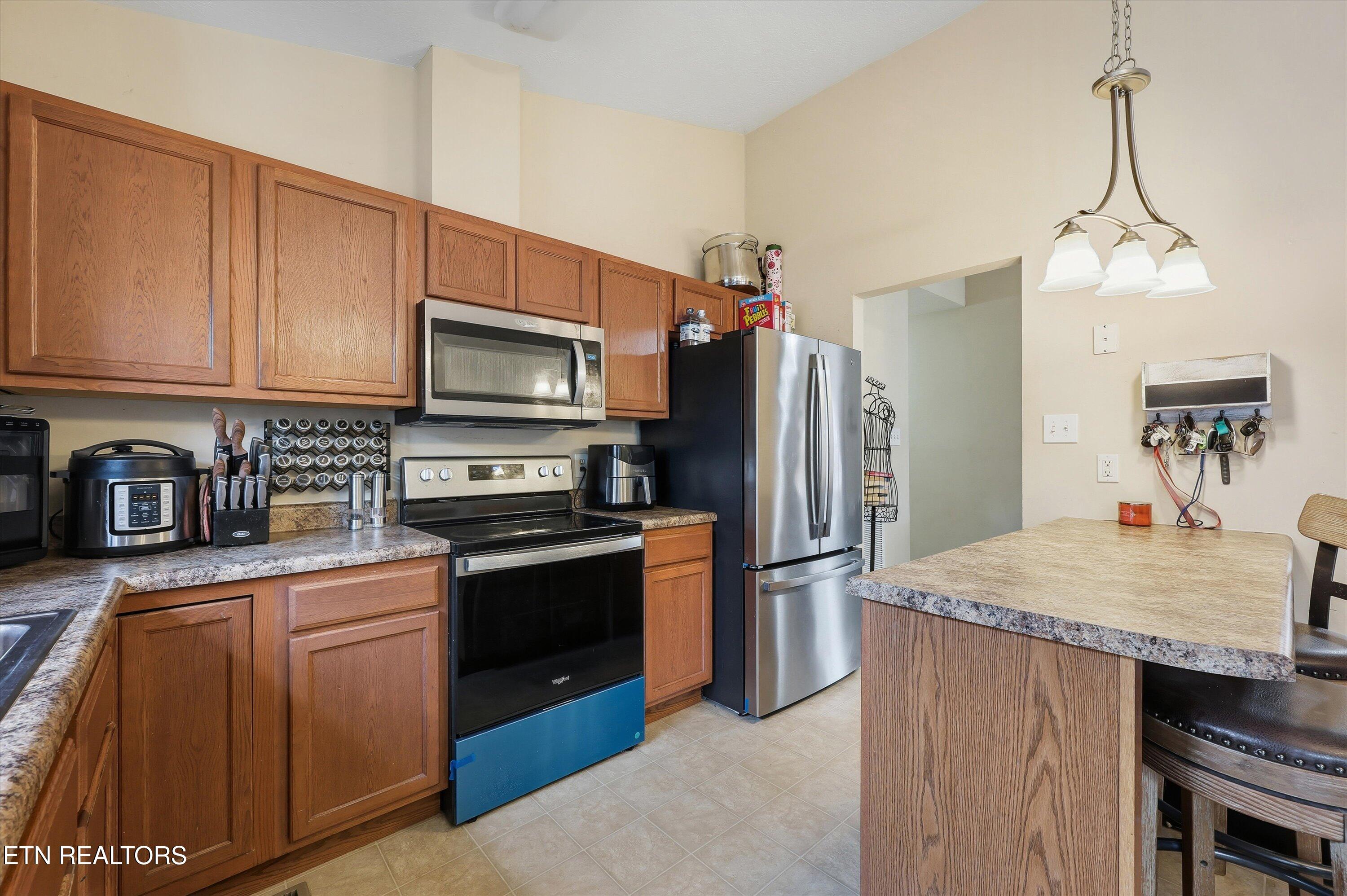 6129 Burlwood Road Knoxville, TN 37921 - Photo 13 of 35 12-6129 Burlwood Rd 18