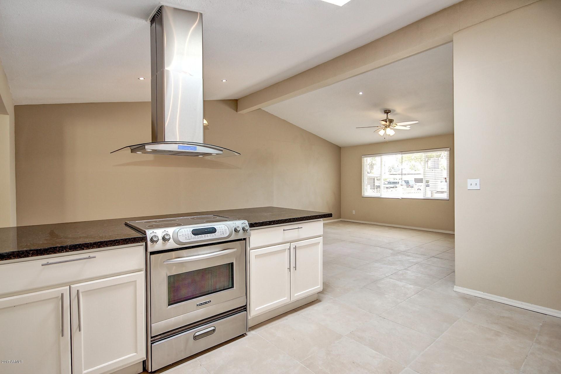3652 West Ruth Avenue Phoenix, AZ 85051 - Photo 12 of 26 0012-Ruth (17)