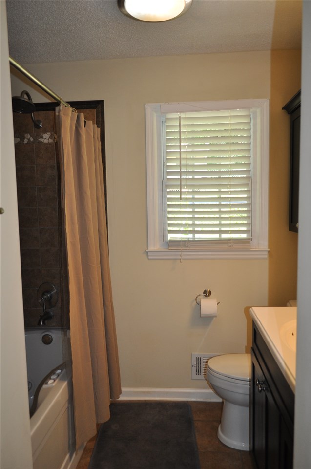 504 Old Burnett Road Boiling Springs, SC 29316 - Photo 15 of 22
