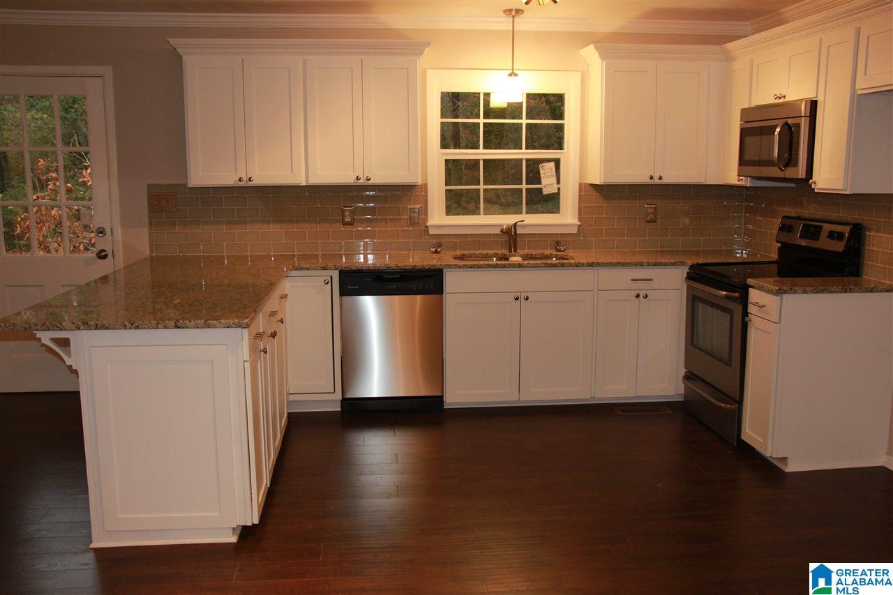3617 Dale Hollow Road Anniston, AL 36207 - Photo 2 of 35