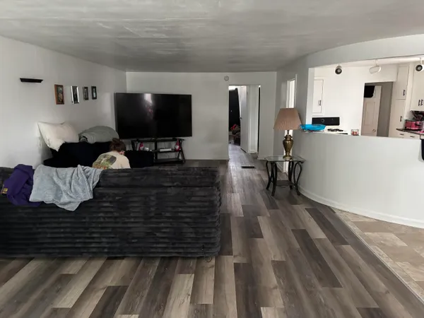 $215,000 | 805 Michigan Avenue, Sturgis, MI 49091