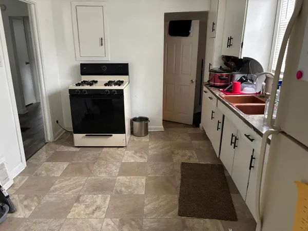 $215,000 | 805 Michigan Avenue, Sturgis, MI 49091