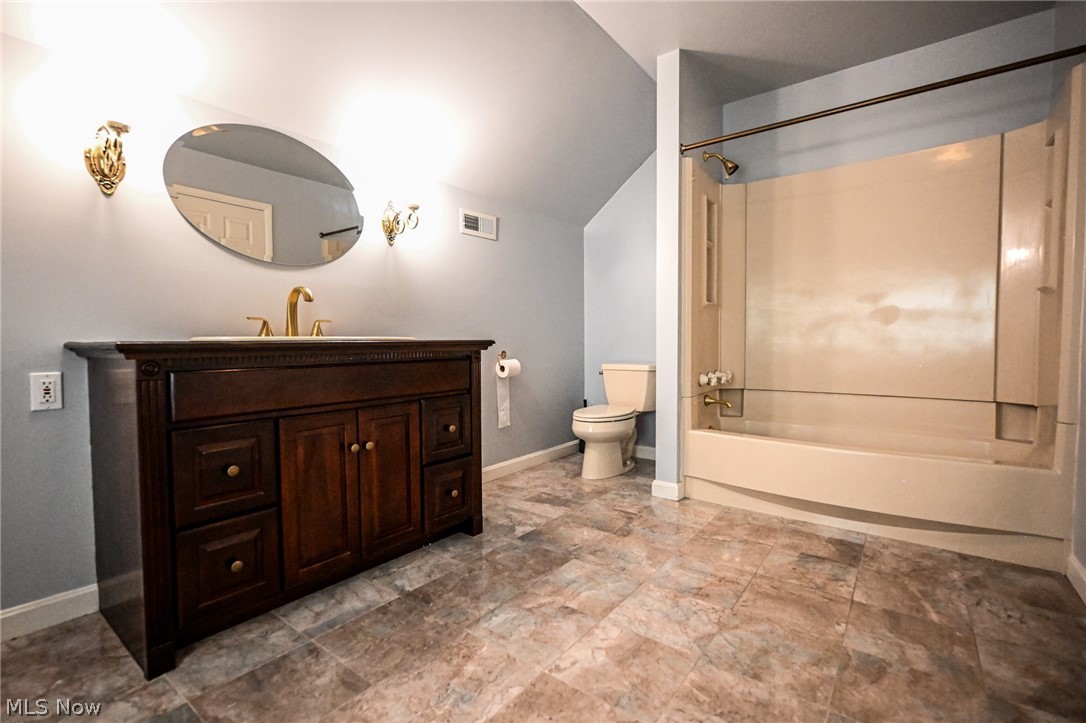 1313 Richmond Road Lyndhurst, OH 44124 - Photo 24 of 32 Gallery Image 24