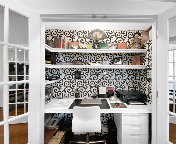 165 North Canal Street, Unit 1412 Chicago, IL 60606 - Photo 9 of 38 a view of storage area